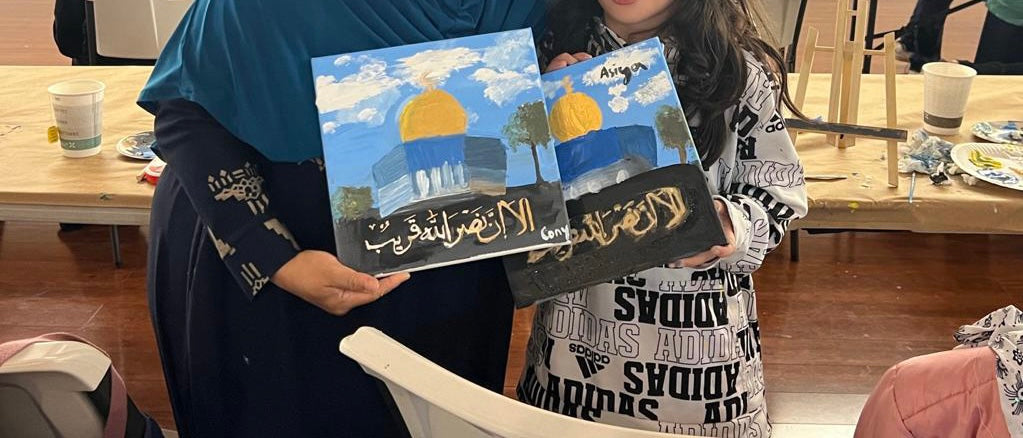Girsl Scout Quds Art Class